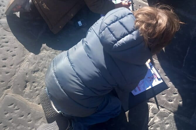 2-Hour Private Treasure Hunt in Florence - Clue country in Florence: squares, palaces, statues, animals, and artists