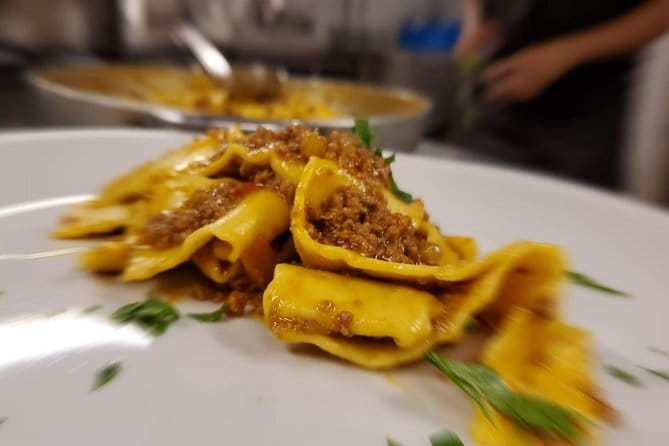 4 - Courses Dinner Interactive Cooking Lesson In Florence - Vegetarian and vegan options: what you should do when booking