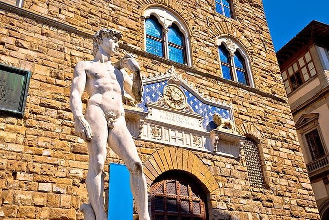 Accademia Gallery Private Tour with 5-star Guide - Inside the Galleria dell’Accademia: what the guide does with David