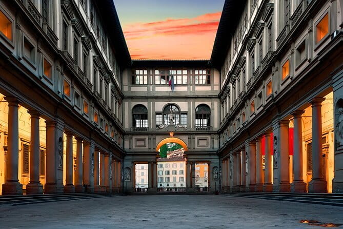 Art Florence: Uffizi Gallery Skip the line with Expert Insights - Meeting at Via Lambertesca: the start point that matters