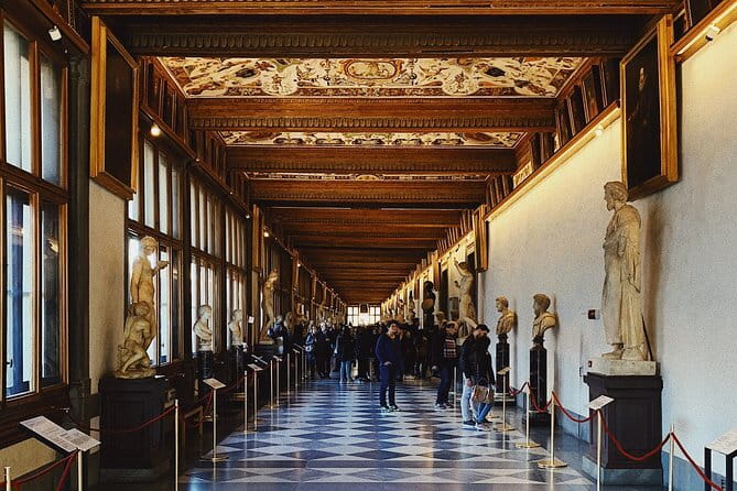 Artful Eight: 8 Wonders of Florence in Accademia, Center & Uffizi - Uffizi in bite-size: La Primavera to Tondo Doni