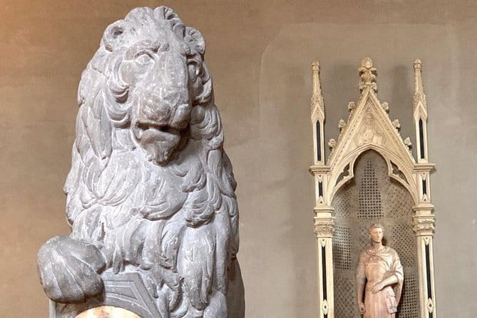 Bargello private tour with a 5-star tour guide - Private tour mechanics: headsets and pacing that actually help
