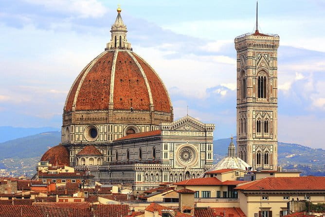 BE THE FIRST: Early Bird Florence Walking Tour & Accademia Gallery (David) - Ponte Vecchio and Piazza della Signoria: Finishing With River Views and Outdoor Sculpture