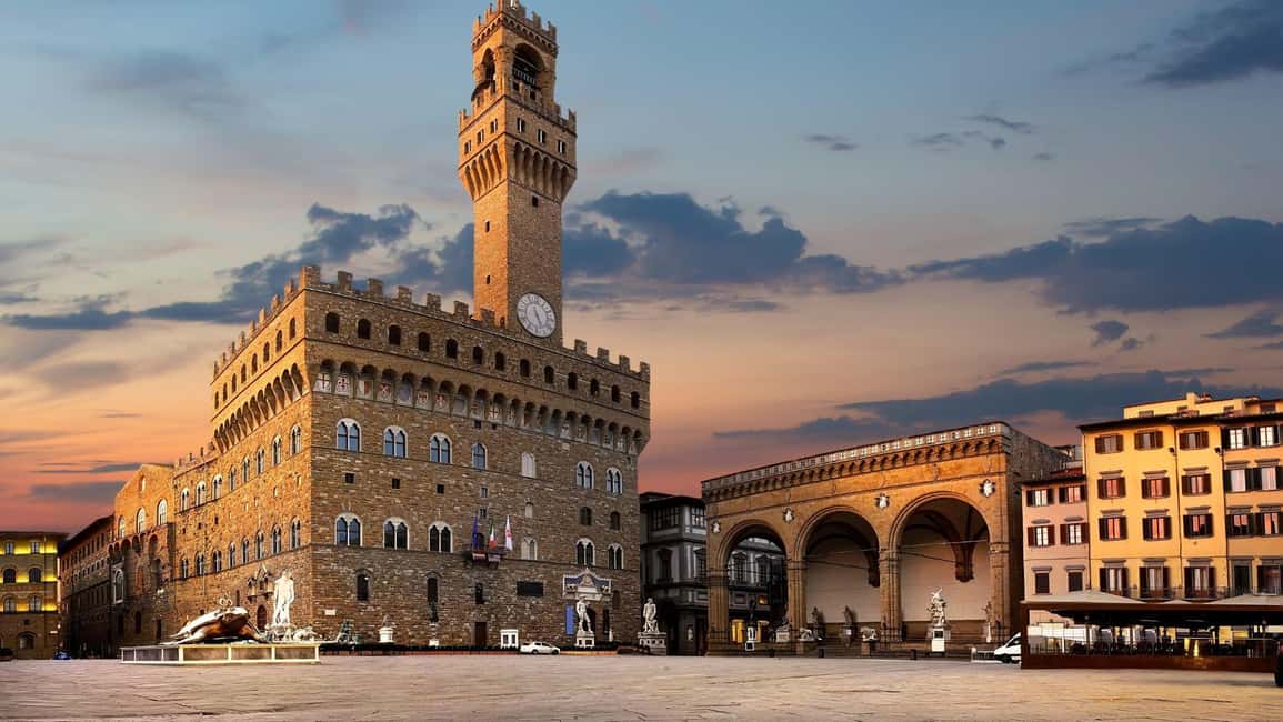 Best of Florence: Private Walking Tour with a Local - Ponte Vecchio: not just a bridge, a whole atmosphere