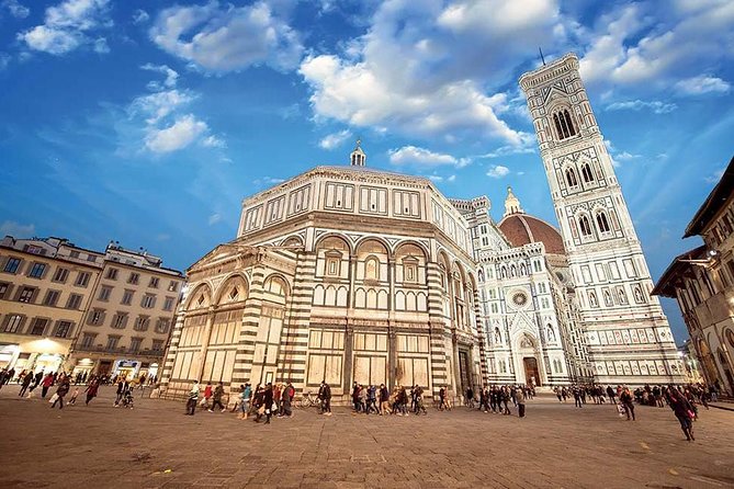 Best of Florence: Small-Group Walking Tour - Meeting at Piazza della Repubblica (and how not to get stressed)