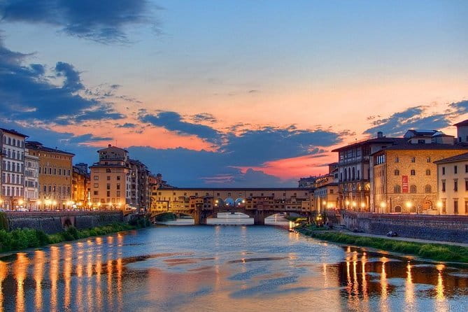 Best of Florence Tour by Night - Starting at Piazza di Santa Croce (7:00 pm): Where the Tour Sets the Tone