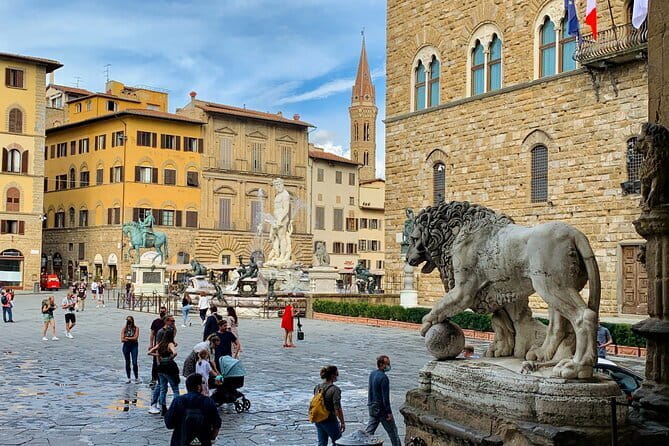Bike Tour of Florence in Small Group - Small-group riding (15 max) and why it’s not just a number