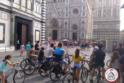 Bike Tour of Florence with Piazzale Michelangelo - Piazza del Duomo: your orientation anchor in Florence