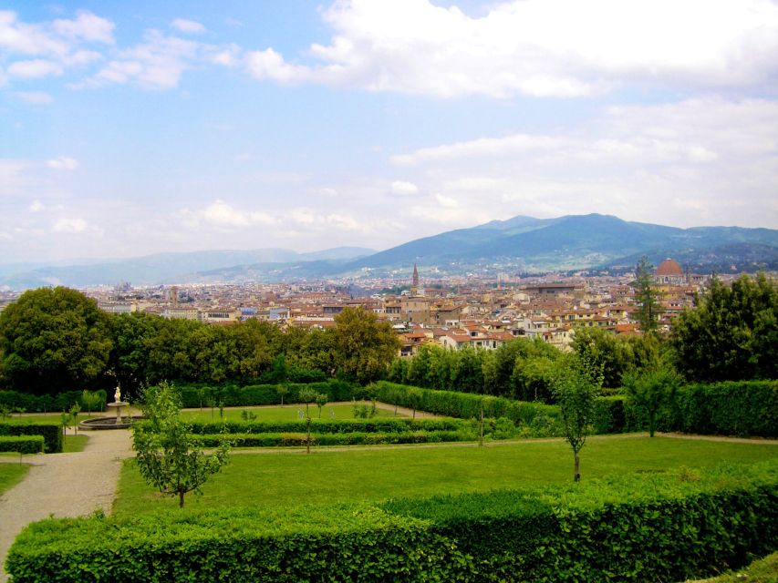 Boboli Garden Guided Tour in Florence - Neptune and Abundance by Giambologna, then the Viottolone descent
