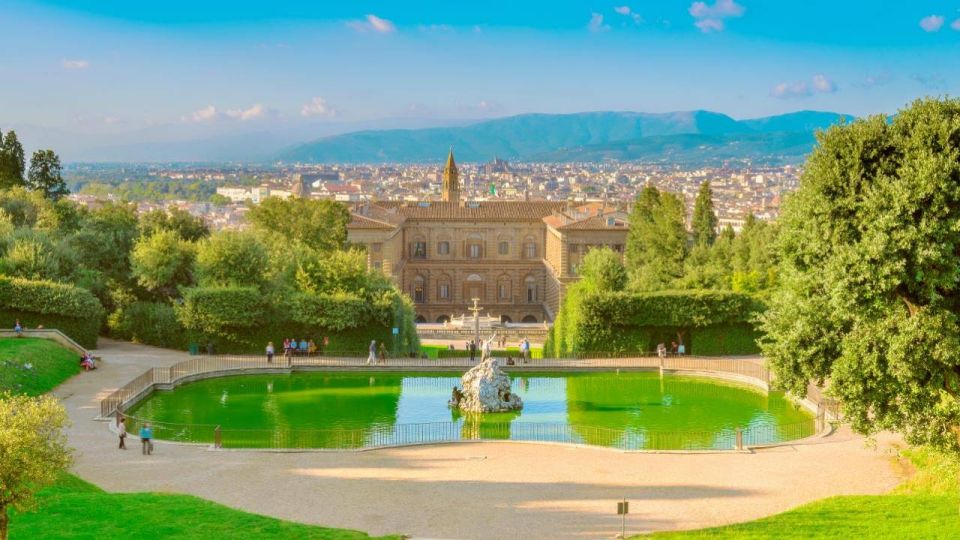 Boboli Garden Guided Tour in Florence - Giardino del Cavaliere, Kaffeehaus, and the Buontalenti Grotto spectacle