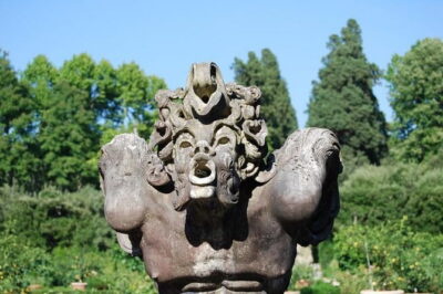 Boboli Gardens: Royal Palace Tour & Hidden Messages - Meeting at Palazzo Pitti: start with the right Florence backdrop