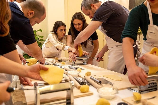 Cesarine: Cooking Class with tasting at Local's Home in Florence - Chef Luca’s teaching style: why it actually sticks