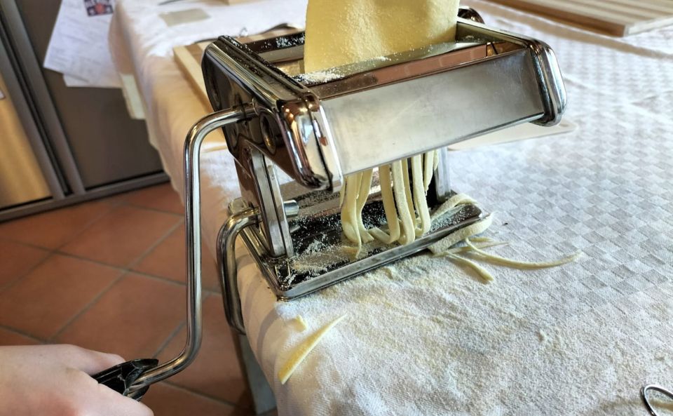 Chianti: Homemade Pasta Making Class and Lunch - Dessert time: Tuscan sweets from family recipes