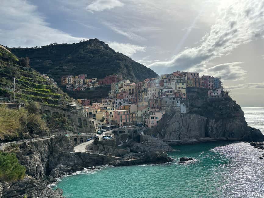 Cinque Terre: Full-Day Private Tour from Florence - Corniglia: the calm walk that balances the coast views