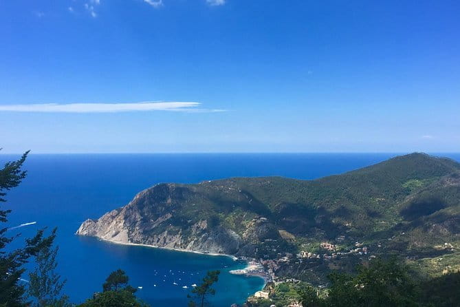 Cinque Terre FULLY GUIDED & ALL INCLUSIVE Tour from Florence - Price and what you really get for $1,898 per group