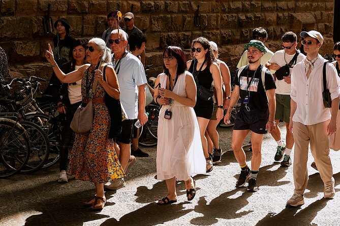 Combo Florence: Walking Tour with the the Accademia Gallery Tour - Palazzo Pitti area: Luca Pitti to Medici residence