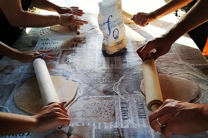 Cooking Class in a Real Tuscan Farmhouse - Private class pacing: what you gain (and what you give up)