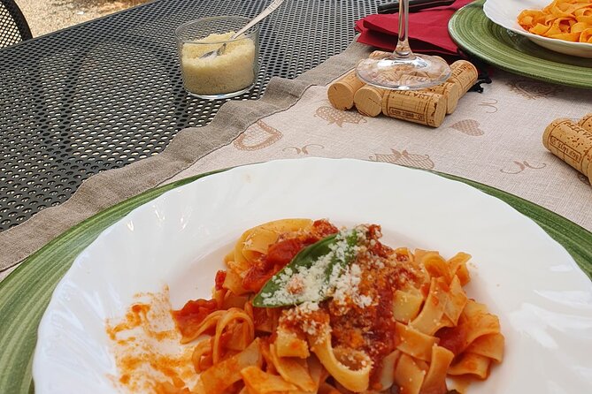 Cooking Class in Tuscany - Personalization for allergies and vegetarian cooking