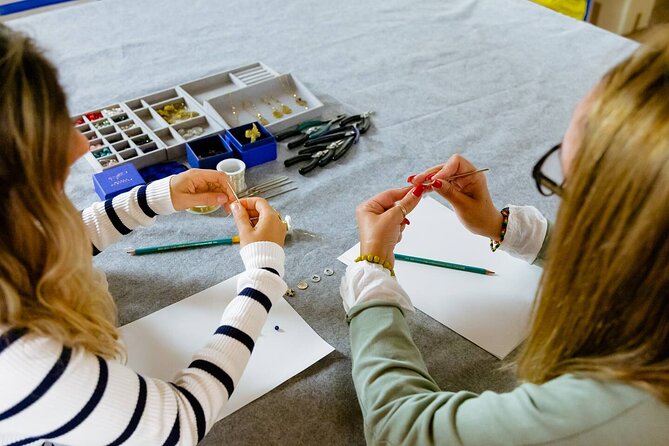 Create your own Jewellery in Florence - Instructor attention that actually helps you progress