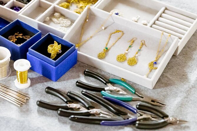 Create your own Jewellery in Florence - What you should bring (and what you don’t need to stress about)