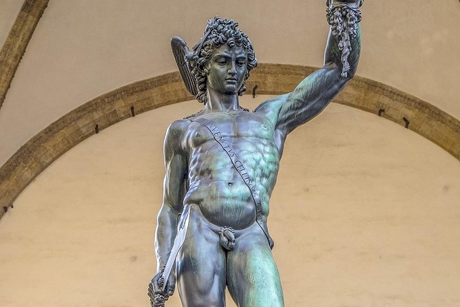 Dan Brown’s INFERNO Walk with a Local - Medici settings and Michelangelo’s New Sacristy: where power becomes art