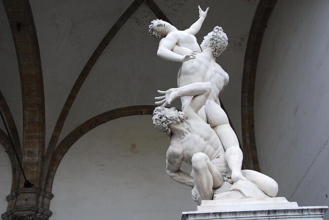 Dan Brown’s INFERNO Walk with a Local - Meeting at Fontana del Porcellino: the myth-based warmup