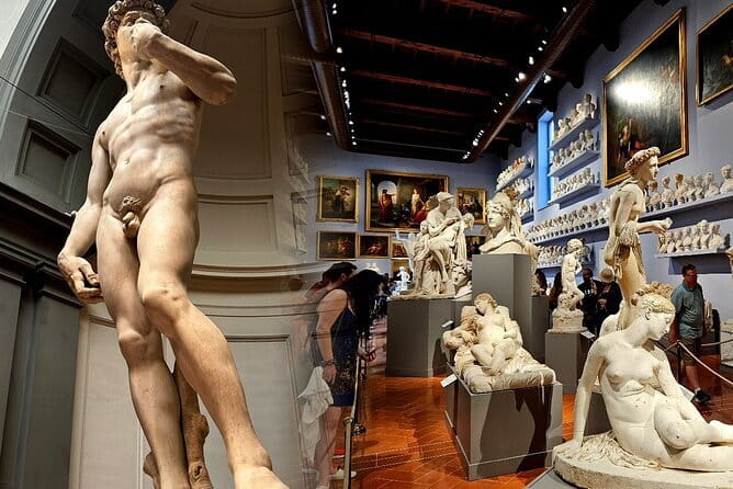 David & Accademia Gallery Florence Private Tour with Local Guide - Why Michelangelo’s David makes sense for an express tour