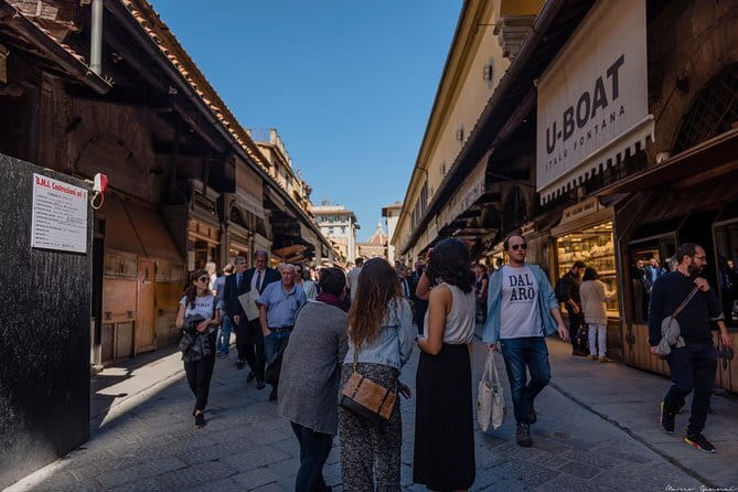 David and the highlights of Florence. - Piazza del Duomo: outside views that still orient you
