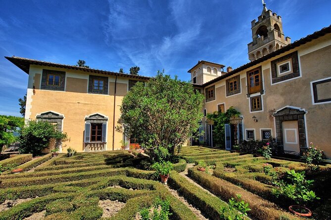 Day Trip Pisa, Siena, San Gimignano. - Driver-guide style: the difference between a tour and a day that makes sense