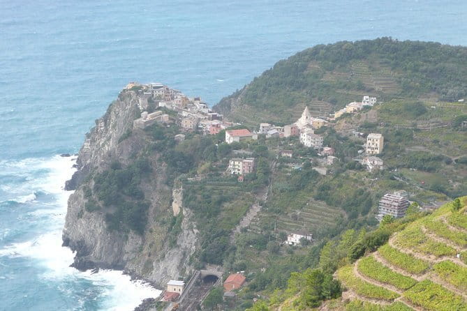 Day trip to Cinque Terre by Deluxe minivan & Hiking - The La Spezia transition: using the train system without the guesswork