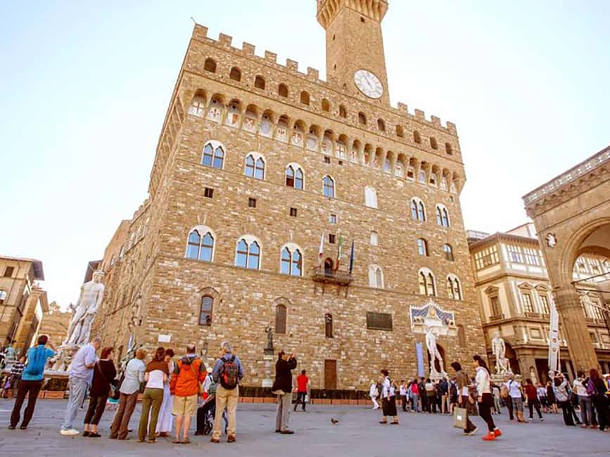 Discover Florence Walking Tour: Guided Tour - Ponte Vecchio: the goldsmith bridge with a long memory