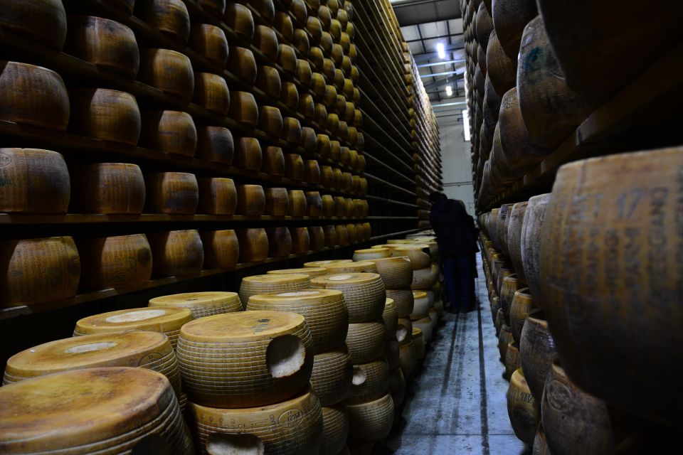 Emila-Romagna: Parmigiano, Prosciutto, Wine & Balsamic Tour - Key things I think are worth your attention