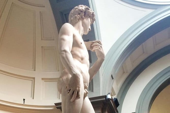 Enjoy Michelangelo's David Tour - How the private format changes the pace in a one-hour tour