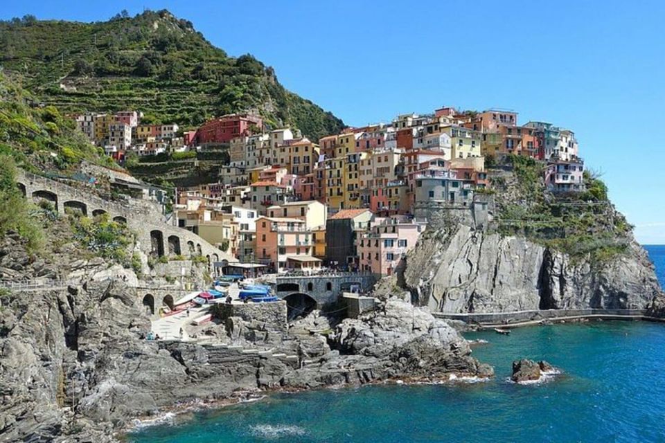 Exclusive Cinque Terre day tour by Ferry with stop in Pisa - Vernazza and the Ligurian Lunch: Where the Day Gets Its Flavor