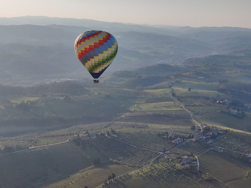 Exclusive Private Balloon Tour for 2 in Tuscany - Who runs the show, and what safety is actually like here