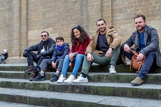 Exclusive Private Photoshoot in Florence - 25 Edited Photos in 3 Days: How the Deliverables Work