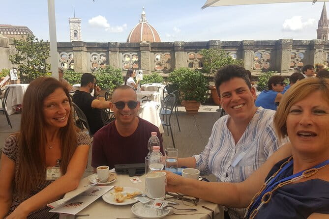 Exclusive Uffizi Gallery Private Visit - Michelangelo, Leonardo, Titian, Raphael: how the guide keeps masterpieces from blending