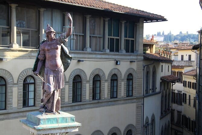 Experience On The Road - The Birth of Venus in Florence - Mobile Ticket and the On-Screen Board Question