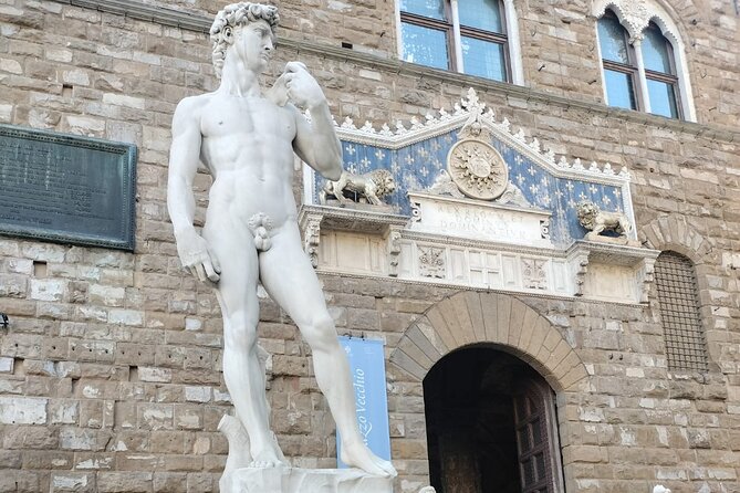 Express Florence - Medici Chapel & Highlights Walking Tour - Mercato Centrale and Logge del Mercato: breaks that feel local
