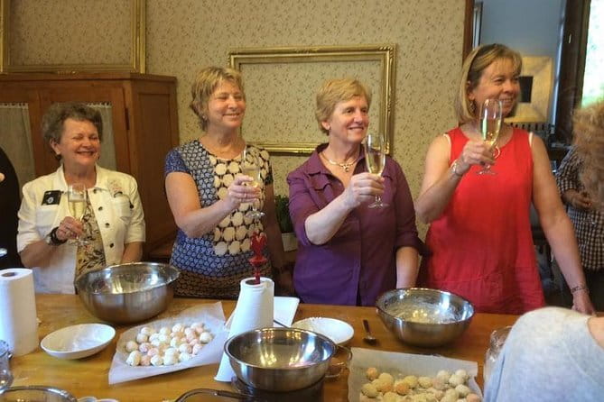 Express Pasta-Making Lesson with Gourmet Dinner - Chef-prepared dinner: your pasta plus the rest of the meal