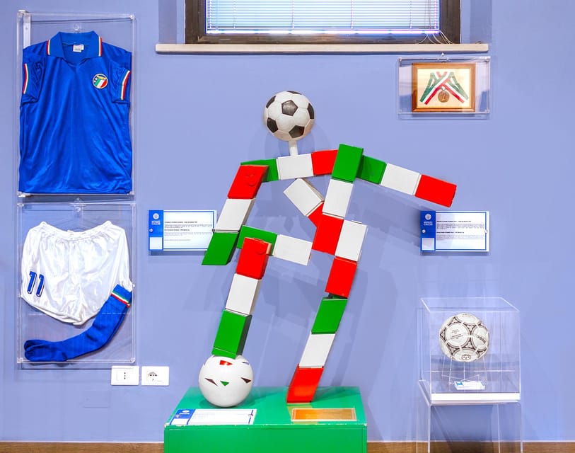 Firenze: Italian Football Museum - Entering the Italian Football Museum at Coverciano