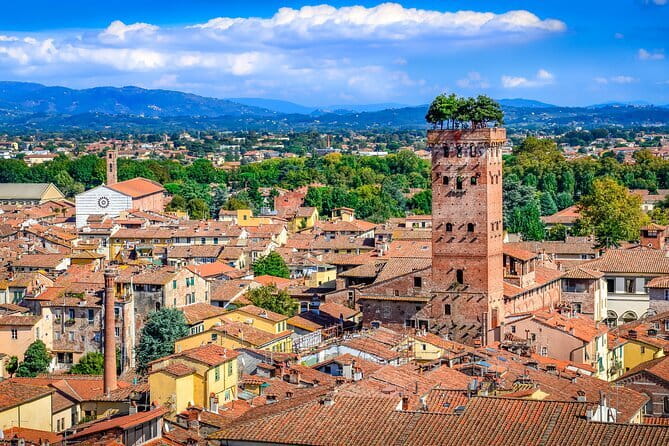 Florence: 1.5 hour Medici Chapels monolingual small-group guided tour - Headphones and small-group pacing: the difference between seeing and learning
