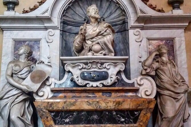 Florence: 1.5-hour Santa Croce guided experience - Inside Santa Croce: Gothic Details You’ll Actually Notice
