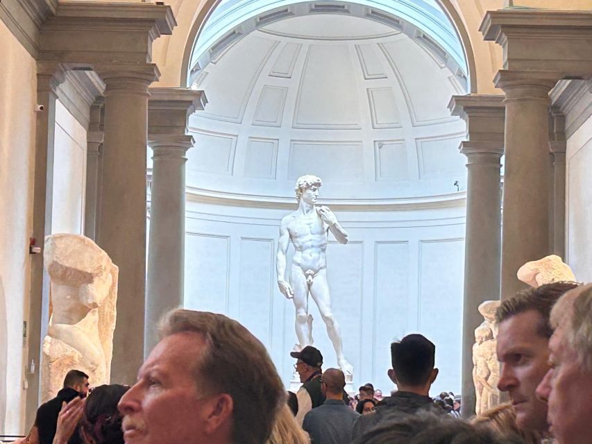 Florence: Accademia Reserved Entrance Ticket and Guided Tour - Michelangelo’s David: how to get more than a postcard view