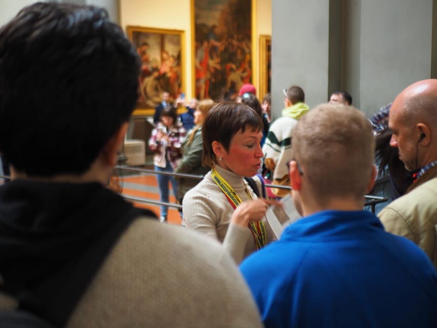 Florence: Accademia Ticket & Audio Guided Tour with Host - Guided highlights vs. free roaming: the one-hour tradeoff
