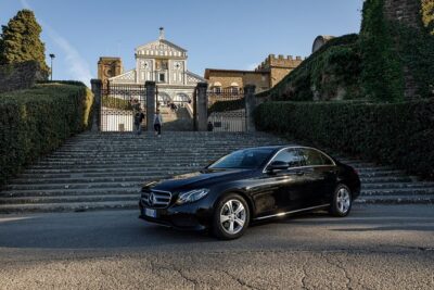 Florence Airport Private Departure Transfer - Mercedes Sprinter or Viano vs Mercedes Benz: choose by your group size
