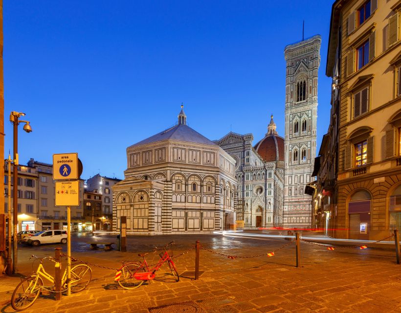 Florence at Night Bike Tour with Wine and Aperitivo Picnic - Why Florence after dark feels made for cycling