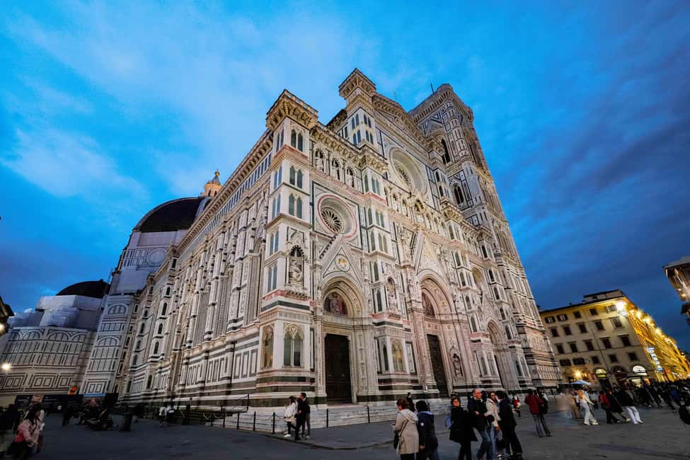 Florence: Brunelleschi's Dome climb Tour - Inside Santa Maria del Fiore: the guide portion that makes the climb mean more