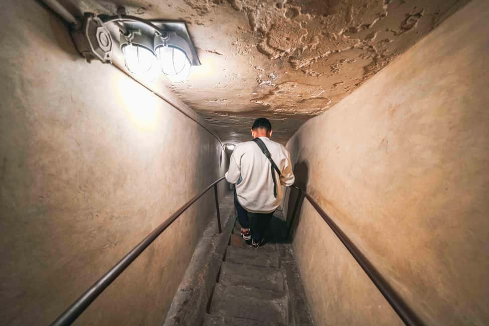 Florence: Brunelleschi's Dome climb Tour - The Cupola climb itself: 463 steps, no elevator, and smart pacing