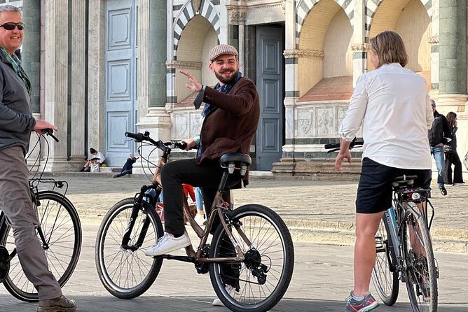 Florence by Bike: A Guided Tour of the City’s Highlights - Ponte Santa Trinita and Ponte Vecchio: The Arno Crossings You’ll Remember